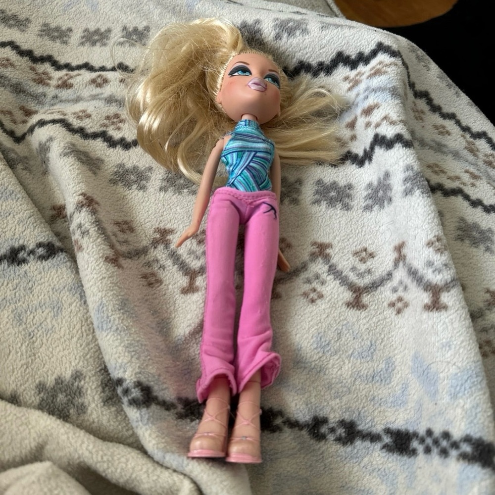 Cloe Bratz Doll